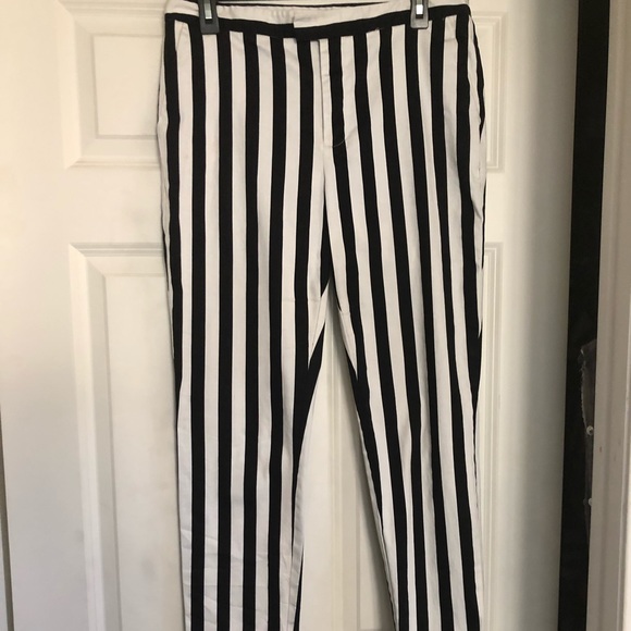 Forever 21 Pants - Forever 21 Pants
